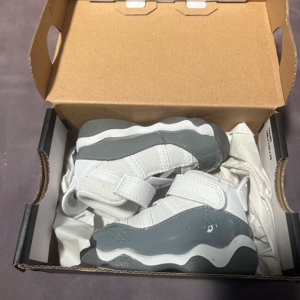 Jordan Kids White and Gray Sneakers (toddler)